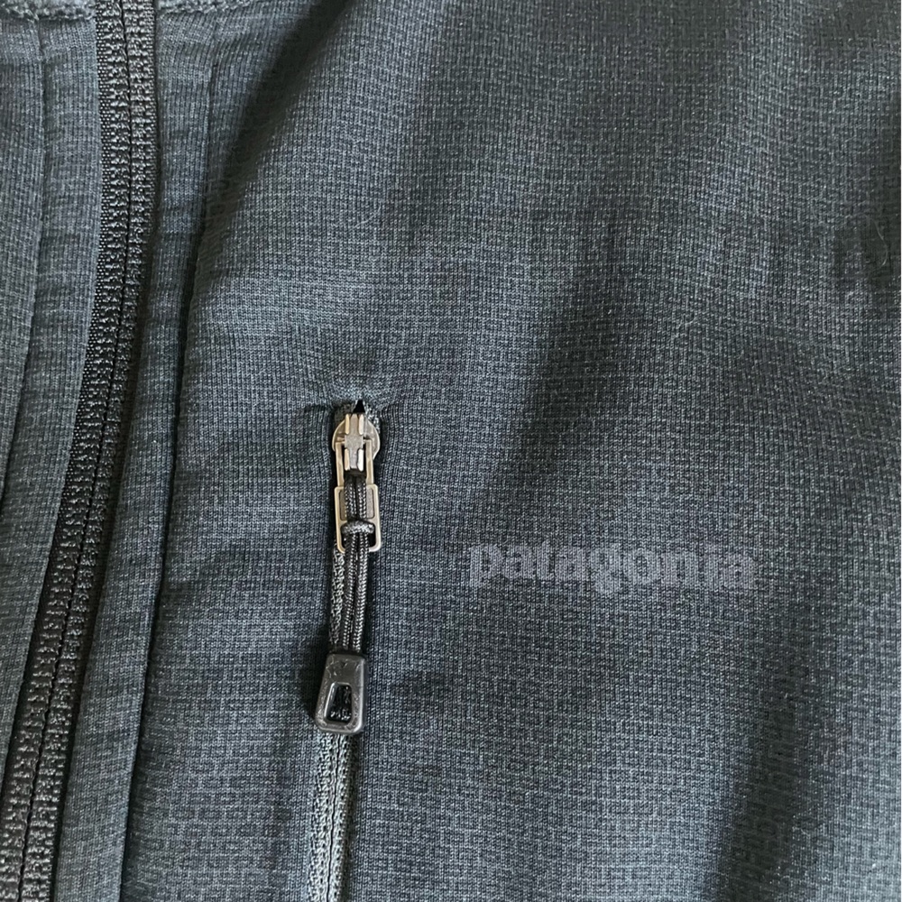 Men’s Patagonia piton black vest